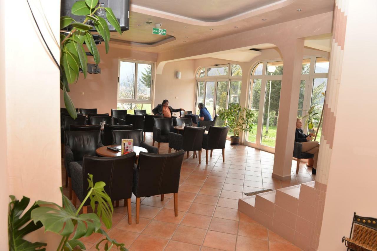 Hotel Dulovic モイコヴァツ エクステリア 写真
